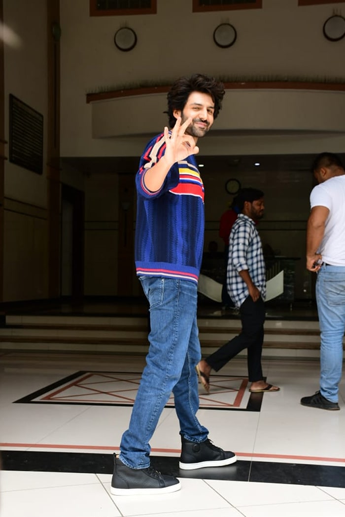 Spotted: Kartik Aaryan, Sanya Malhotra And Other Stars