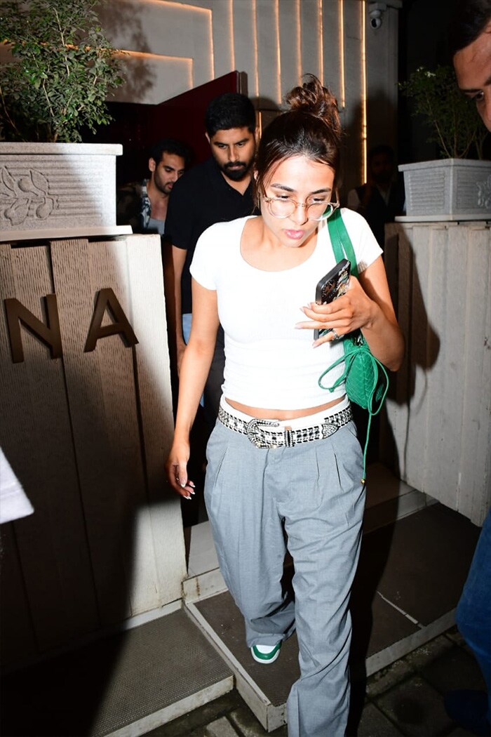 Spotted: Malaika Arora, Shraddha Kapoor, Janhvi Kapoor And Others In The City