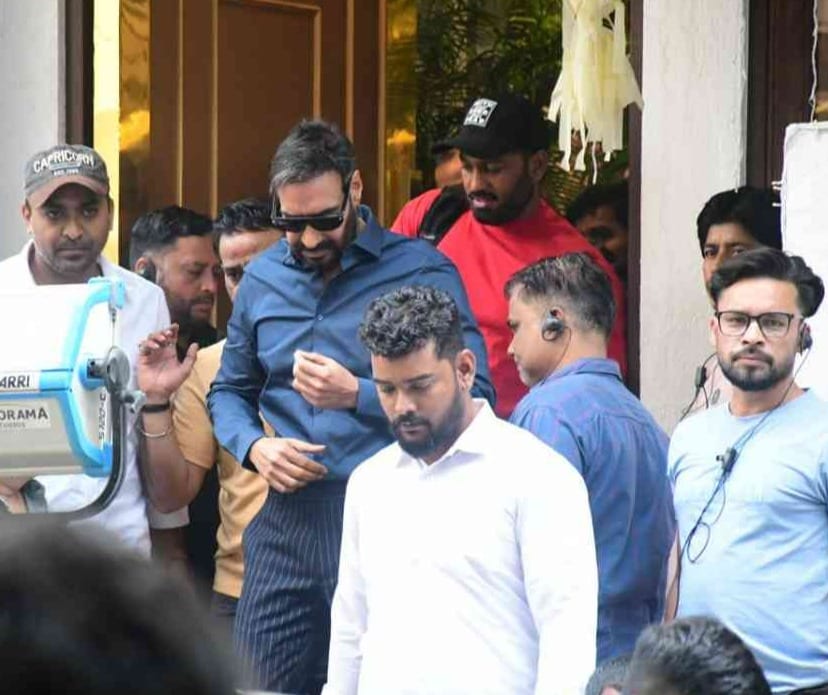 Ajay Devgn was spotted during a shoot in Bandra (Image Courtesy: Varinder Chawla)