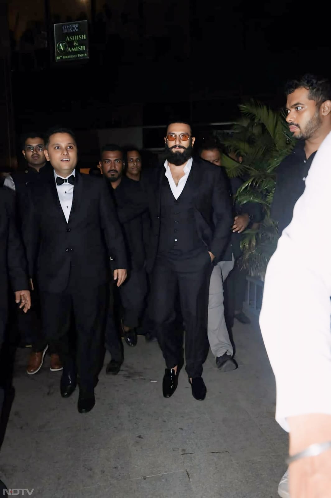 Ranveer Singh sported a black suit. (Image Courtesy: Varinder Chawla)