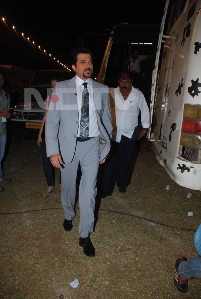 Anil Kapoor was part of the No Problem cast who showed up for <i>Comedy Circus</i>' grand finale.