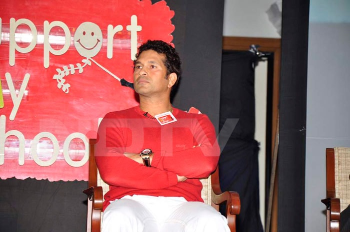 Spotted: Sachin Tendulkar, Dia Mirza at NDTV event