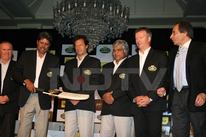 Spotted: Kapil Dev, Imran Khan, Steve Waugh