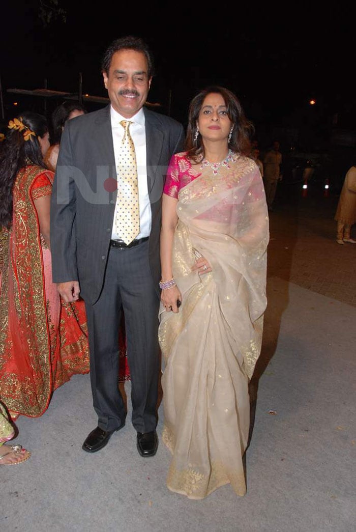 The 'Colonel' of cricket, Dilip Vengsarkar and his wife.