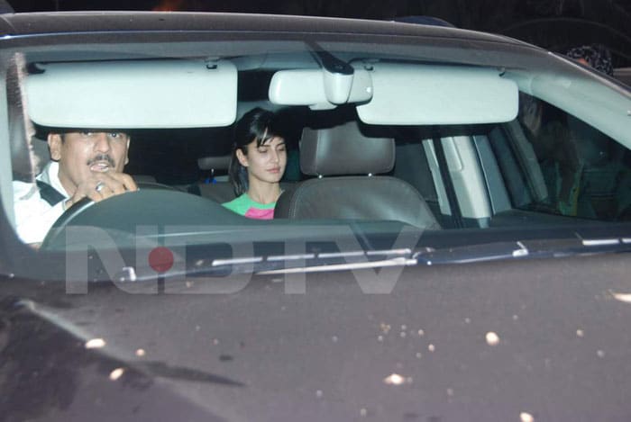 Spotted: Katrina leaving Salman\'s house!
