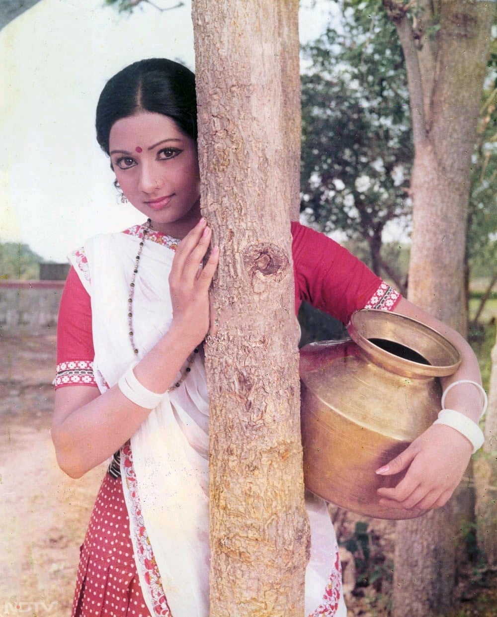 श्रीदेवी और बोनी कपूर फिल्म इंडस्ट्री के चर्चित कपल्स में से एक हैं.