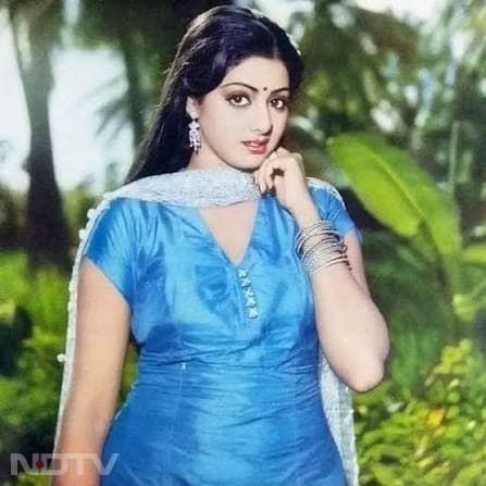 इंडस्ट्री के पावर कपल के तौर पर पहचाने जाने वाले इस कपल ने 2 जून 1996 में शादी की थी.