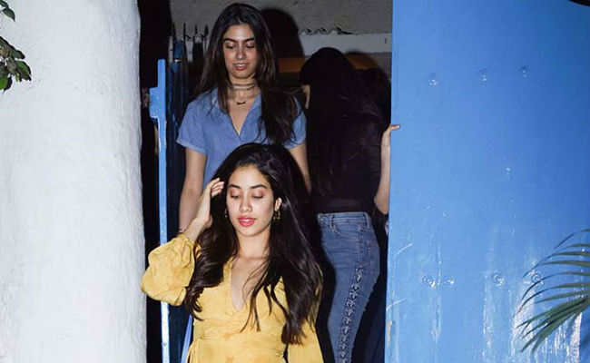 Sister's Day Out With Jhanvi And Khushi Kapoor