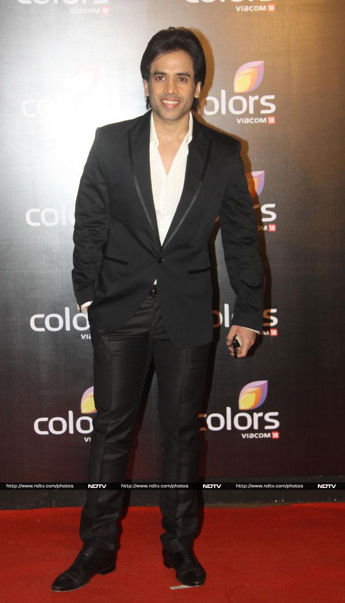 How the stars partied on Saturday: SRK, Priyanka, Sonam