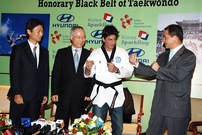 Meet 'Black Belt' Shah Rukh!