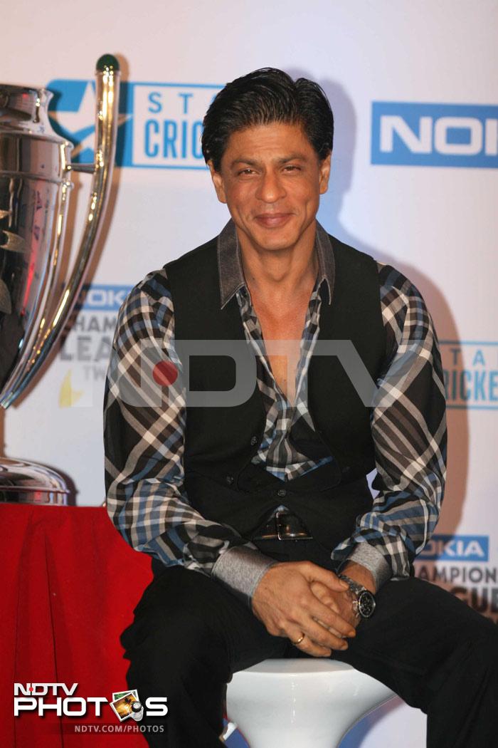 Shah Rukh unveils Champions League trophy