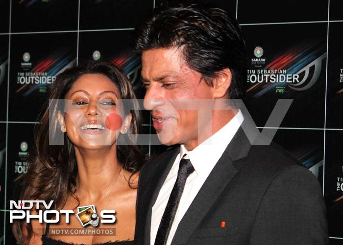 Shah Rukh Khan entertained the audience with his usual wit and humour while wife Gauri enjoyed the talk.