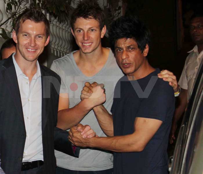 SRK with Brett Lee and James Pattinson.