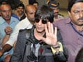 Photo : Shah Rukh, Kajol return from Berlin premiere