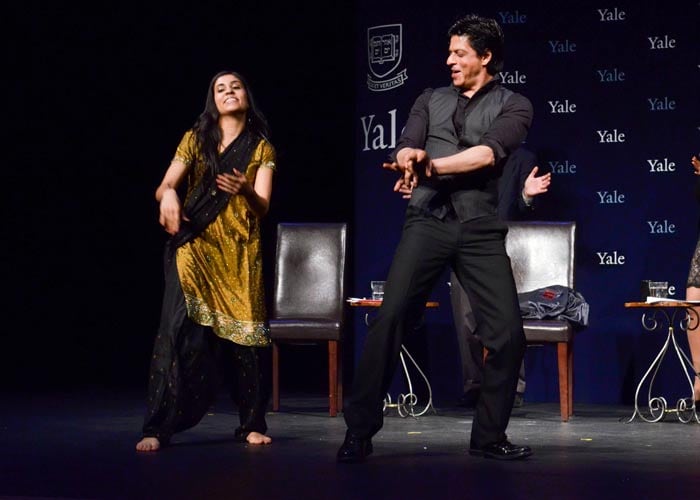 SRK dances at Yale