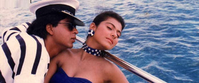 Shah Rukh also said that when he saw the rushes of the movie Baazigar, he could not take his eyes off Kajol.