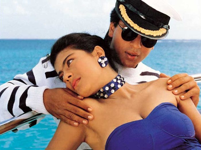 Not just that in fact Shah Rukh Khan has also confessed that he hated Kajol when he met her for the first time while shooting for movie <I>Baazigar</I>.