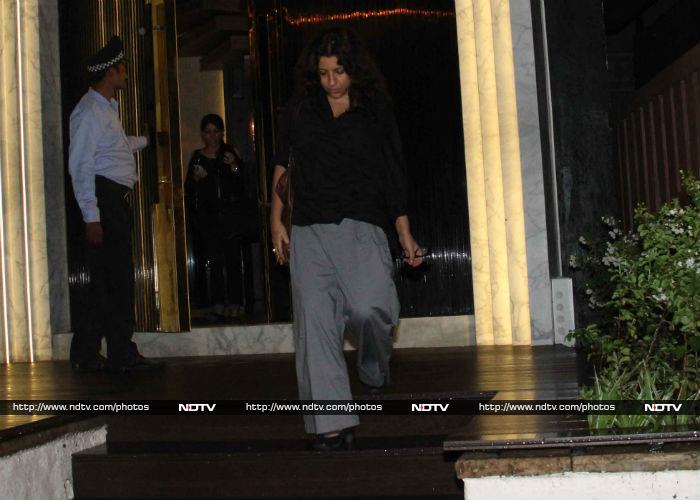 Shah Rukh Khan, Gauri\'s Night Out With Shweta Bachchan