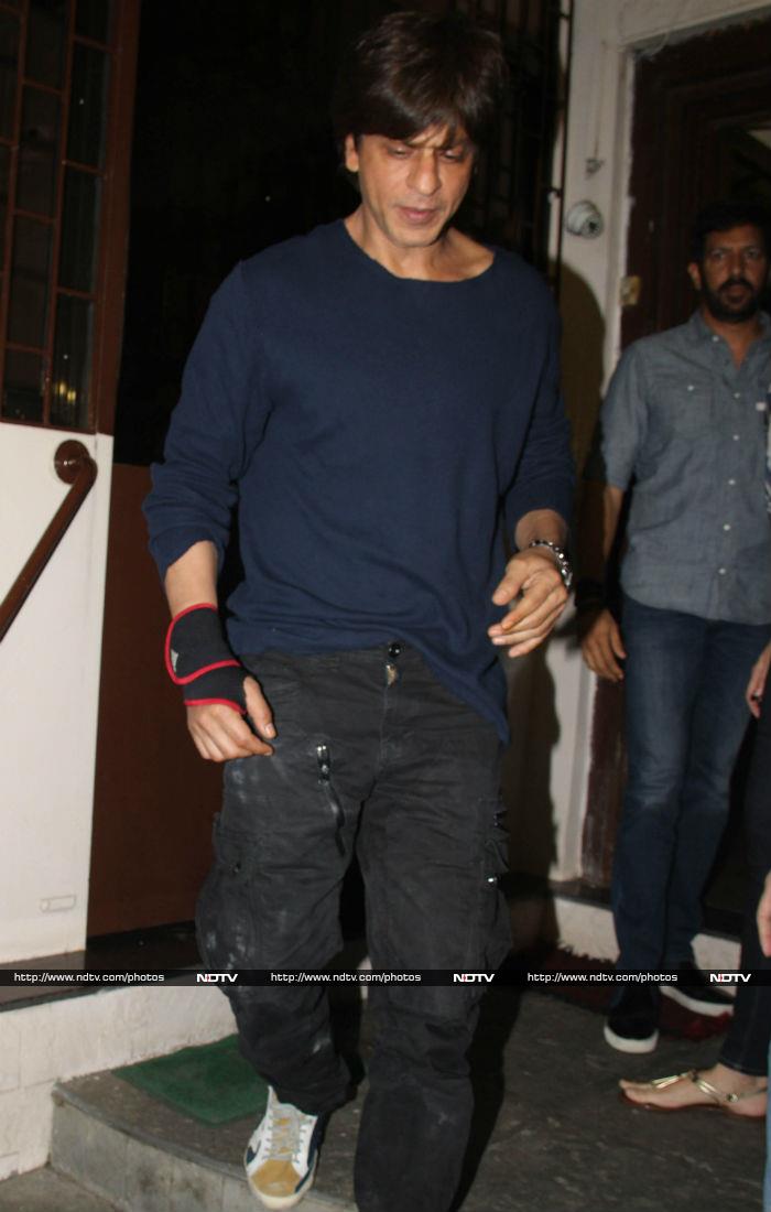 Shah Rukh Khan, Kajol Catch Up With Work