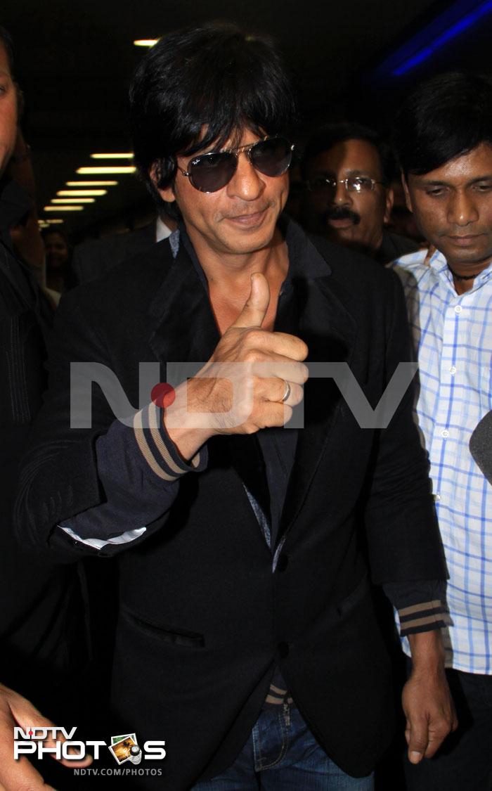 Welcome home: SRK, Katrina, Ranbir