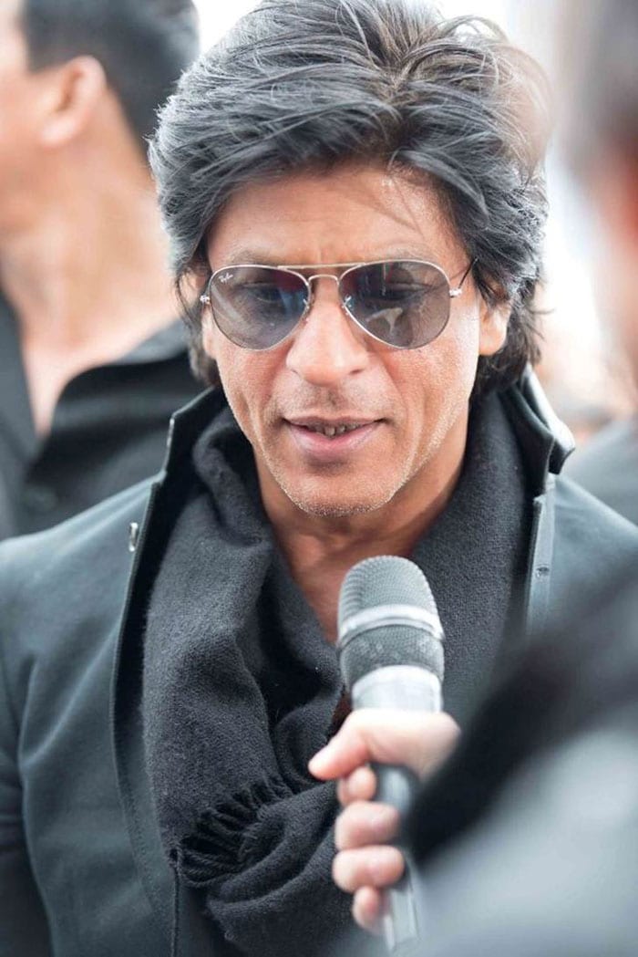 SRK, Priyanka heat up Vancouver