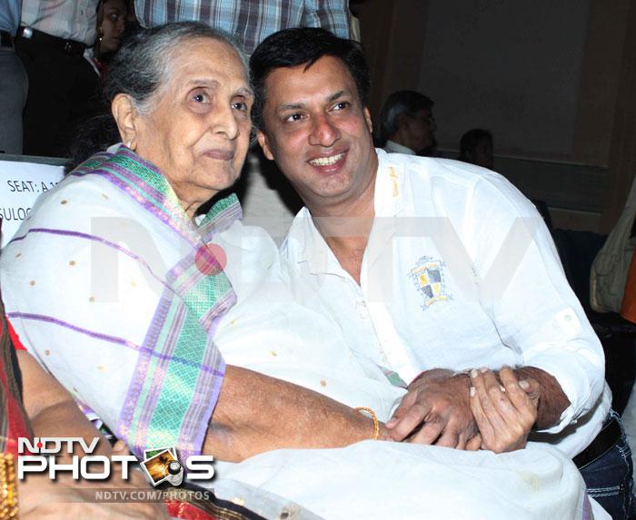 Madhur Bhandarkar was spotted with veteran Marathi actress Sulochana Latkar at a book launch.