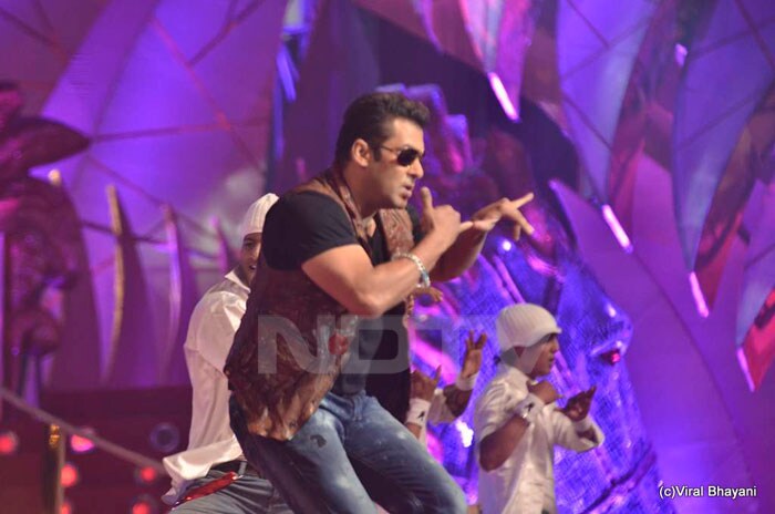 Katrina, Salman at Stardust Awards