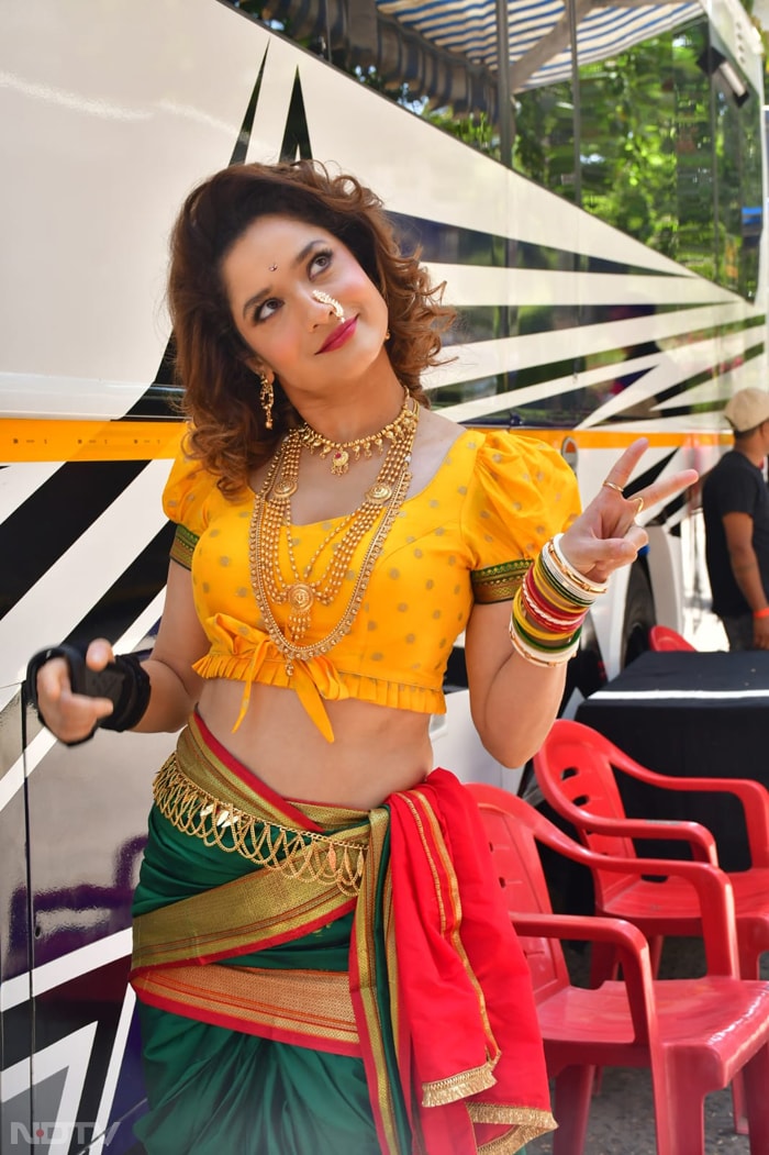 Stargazing On The Sets Of Dance Deewane 4: Madhuri Dixit And Ankita Lokhande