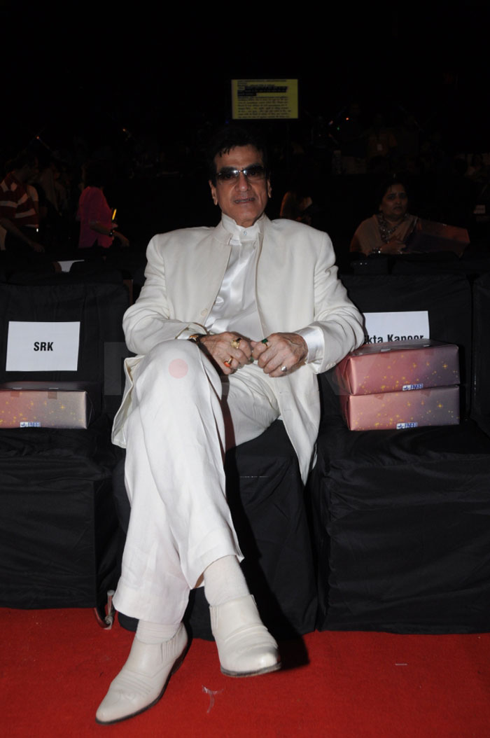 SRK, Shilpa at Star Parivaar awards
