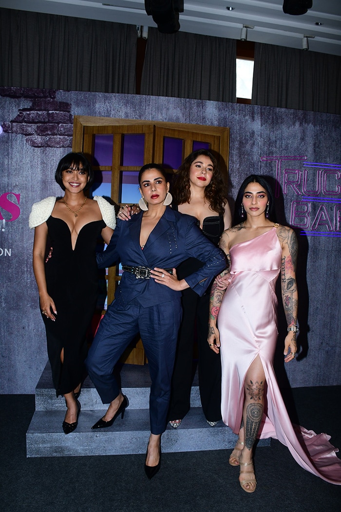 Stars In The City: Ranbir Kapoor-Alia Bhatt, Malaika Arora, Pooja Hegde And Others