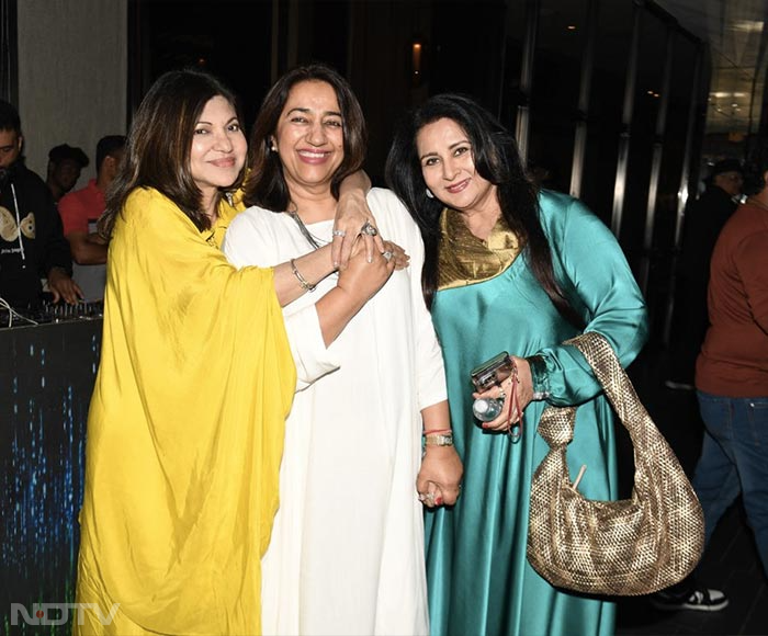 Stars In The City: Katrina Kaif, Ananya Panday, Shilpa Shetty, Karisma Kapoor, Kartik Aaryan And Other Celebs