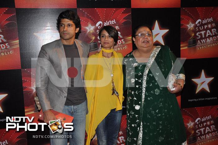 Farhan Akhtar came to the do with wife Adhuna and mom Honey Irani.