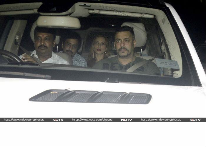 Salman Khan Watches Sultan With Iulia and Katrina