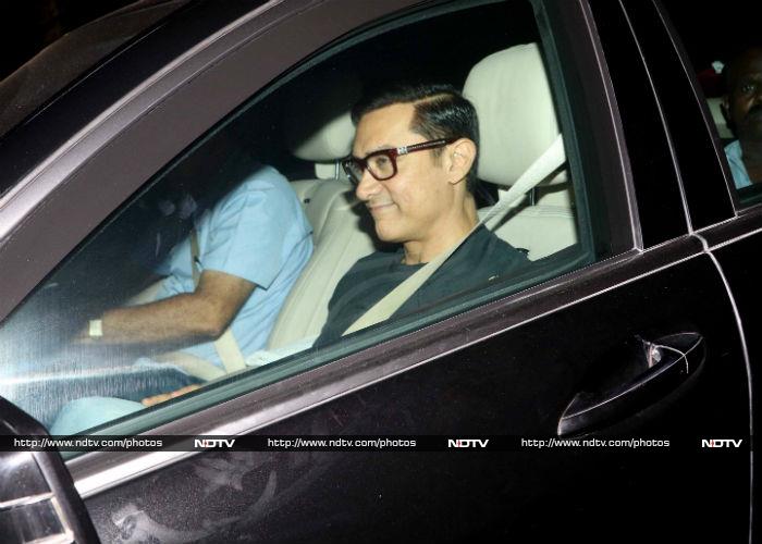 Aamir Catches Late Night Show of Salman Khan\'s Sultan