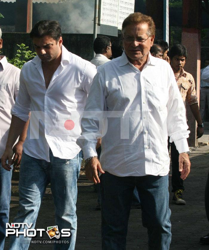 Surinder Kapoor passes away, Bollywood bids goodbye