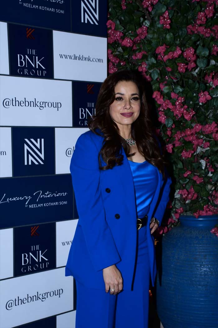 Neelam Kothari looked stunning in a royal blue pantsuit