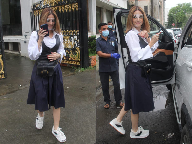 On Sisters' Day Out, Sussanne Khan Leads The Pack