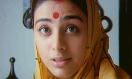 In 1997 came the superhit <I>Virasat</i> opposite Anil Kapoor. Tabu's performance as a village belle was singled out for praise and earned her the Critics' Choice Filmfare Award for Best Actress. The same year, she appeared in Kalpana Lajmi's acclaimed <I>Darmiyan</i>, ensemble film Border and made a small but impressive outing in Mani Ratnam's <I>Iruvar</I>, the film in which beauty queen Aishwarya Rai made her debut.