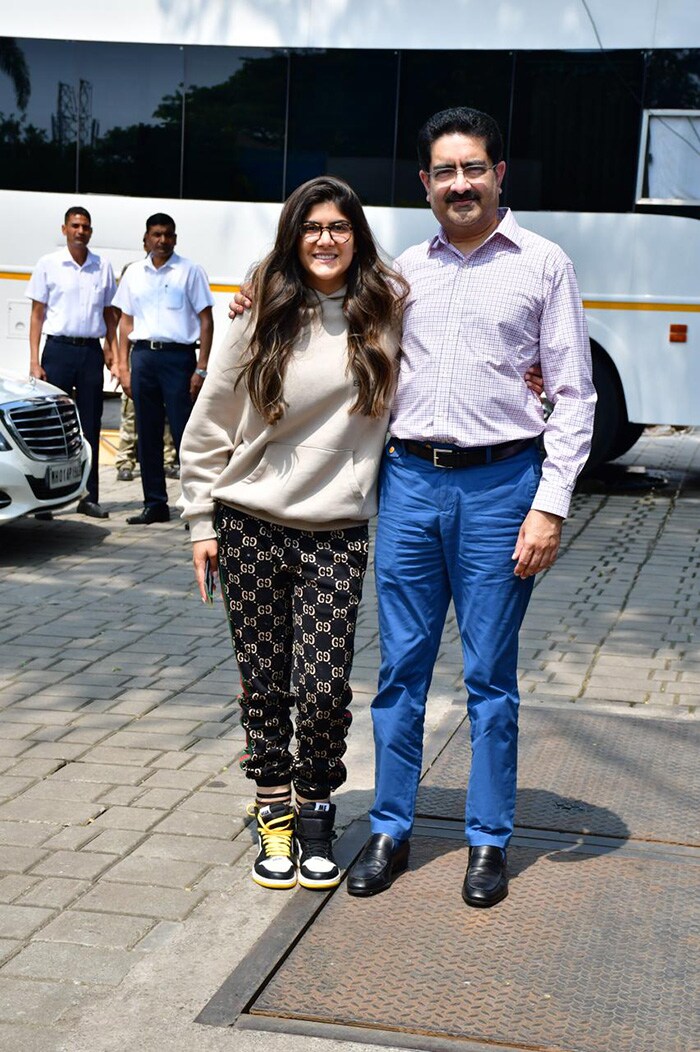 Ananya Birla posed with her father Aditya Birla at the airport.