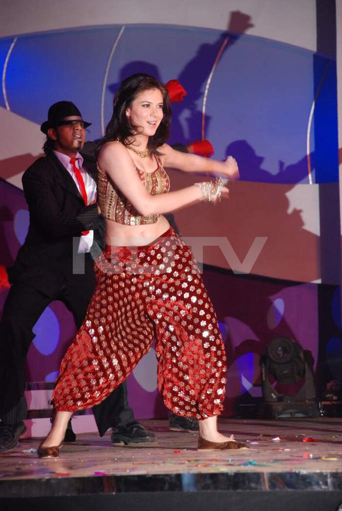 Urvashi Sharma performs at the 'Western India Princess ? Fashion for a Change' a fashion carnival in Mumbai.