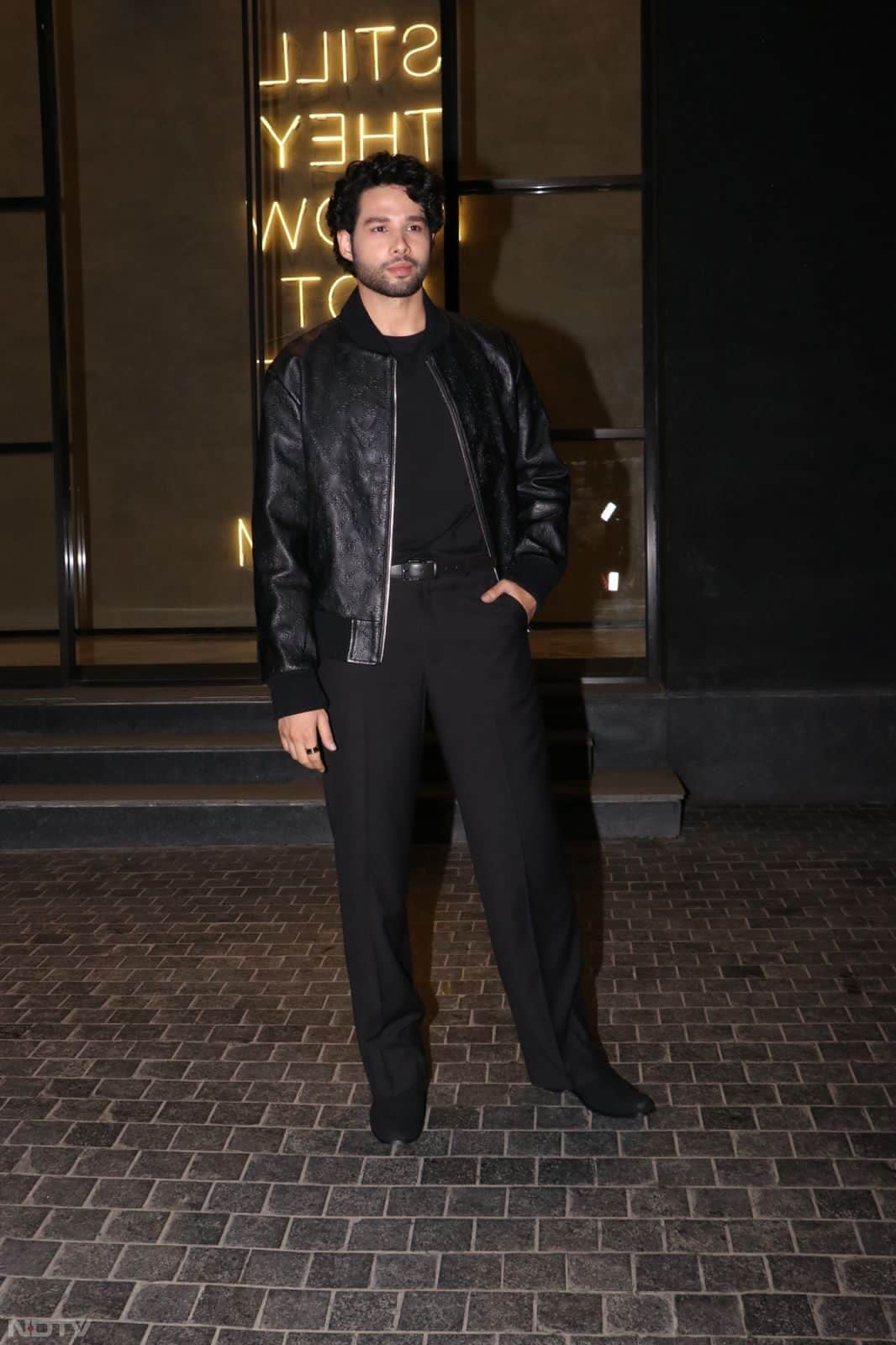 <i>Yudhra</i>  actor Siddhant Chaturvedi looked dapper. (Image Courtesy: Varinder Chawla)