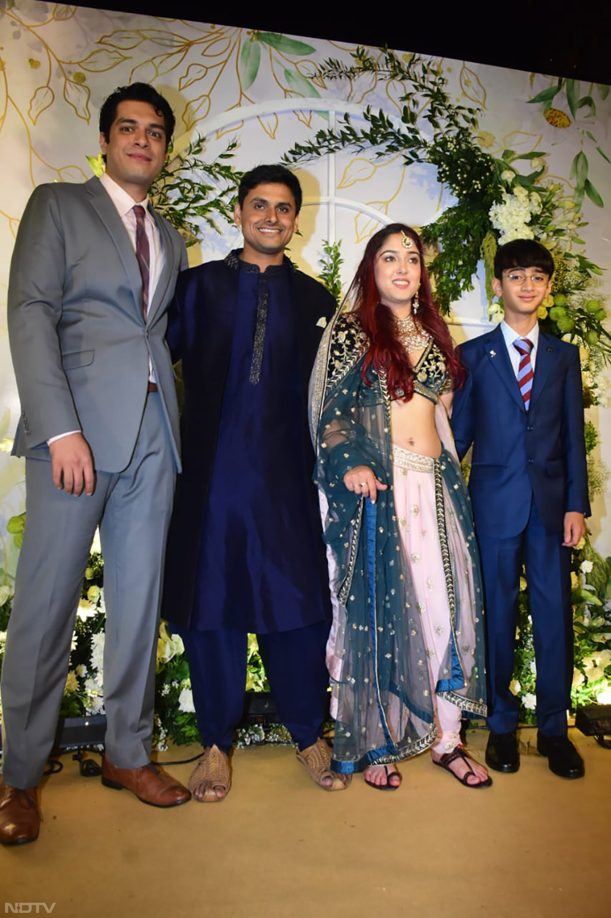 Nupur Shikhare clicked with Ira Khan and her brothers Azad and Junaid. (Image courtesy: Varinder Chawla)