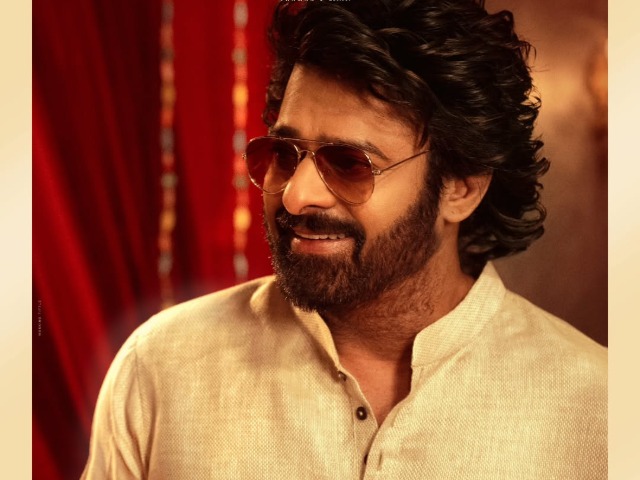 द राजा साब की बिंदास फोटोज