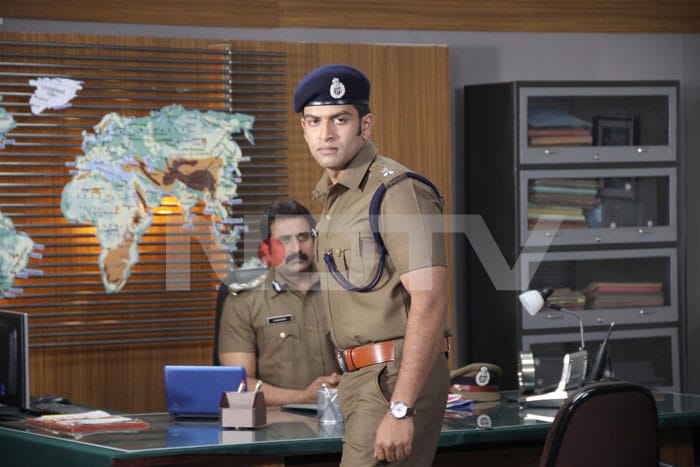 Stills : Prithviraj in <i>The Thriller</i>