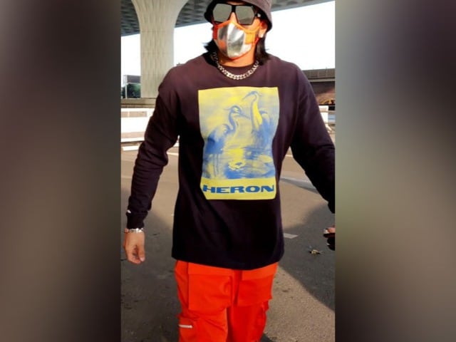 This Is How Ranveer Singh Rolls At The Airport