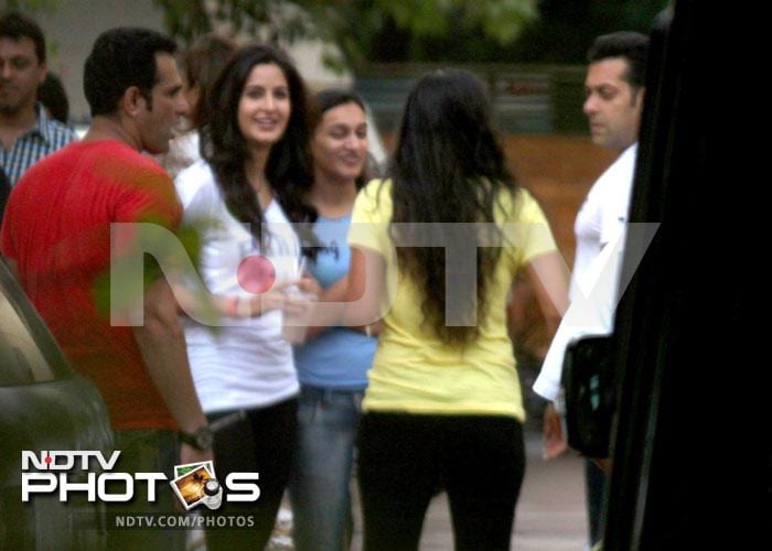 Katrina, Salman watch Ek Tha Tiger together
