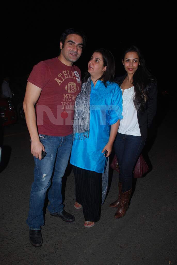 Munni came to see Sheila. Malaika accompanied Arbaaz to the screening.