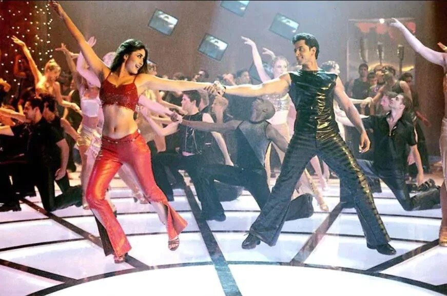 करीना की सुपरहिट फिल्म रही साल  2001 में आई ‘कभी खुशी कभी ग़म'. इसके लिए उन्हें फिल्मफेयर सर्वश्रेष्ठ सहायक अभिनेत्री के अवॉर्ड के लिए नामांकित किया गया था.