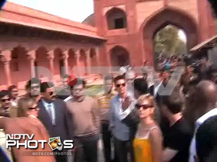 Tom Cruise reaches Agra