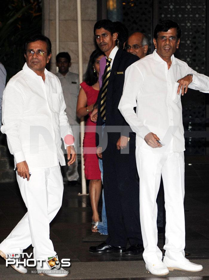 Director duo Abbas-Mustan were also there, dressed in all white as always.